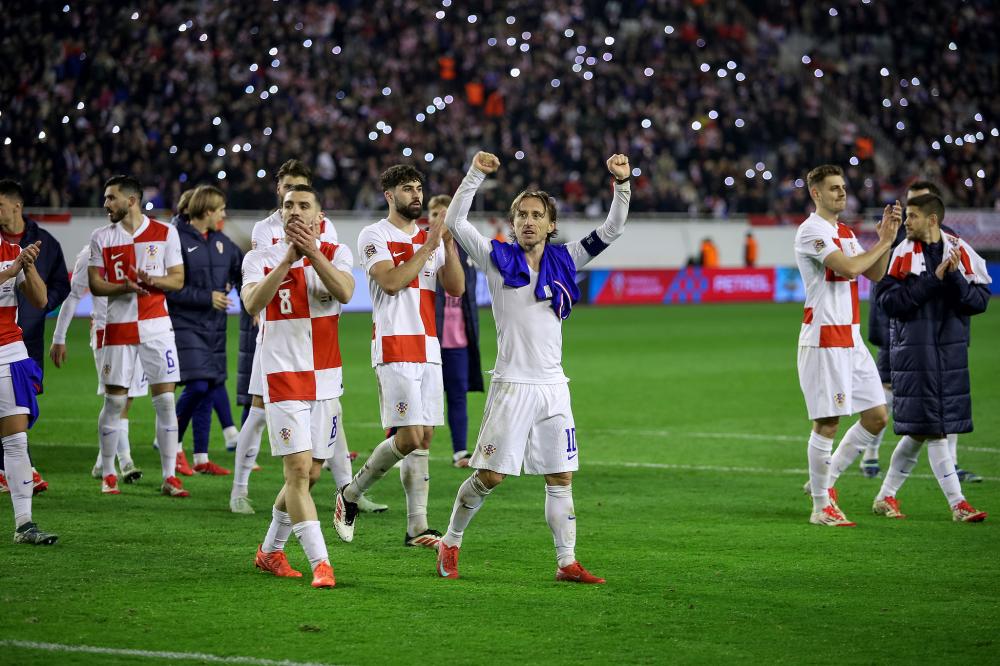 担任球队主 担任球队主